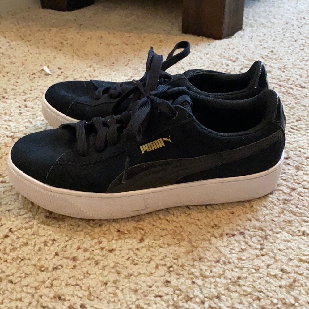 Puma Women’s Sneaker